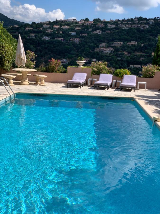 Apartment Rez-de Piscine